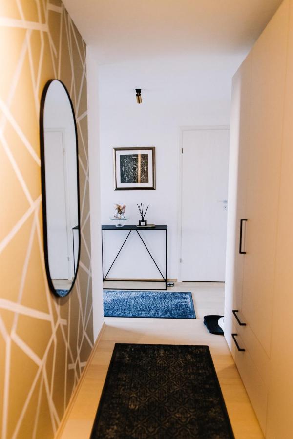 Design Apartman - Free Parking Szeged Luaran gambar