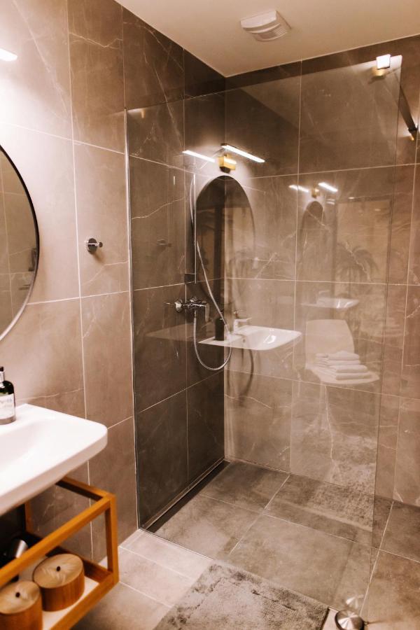 Design Apartman - Free Parking Szeged Luaran gambar